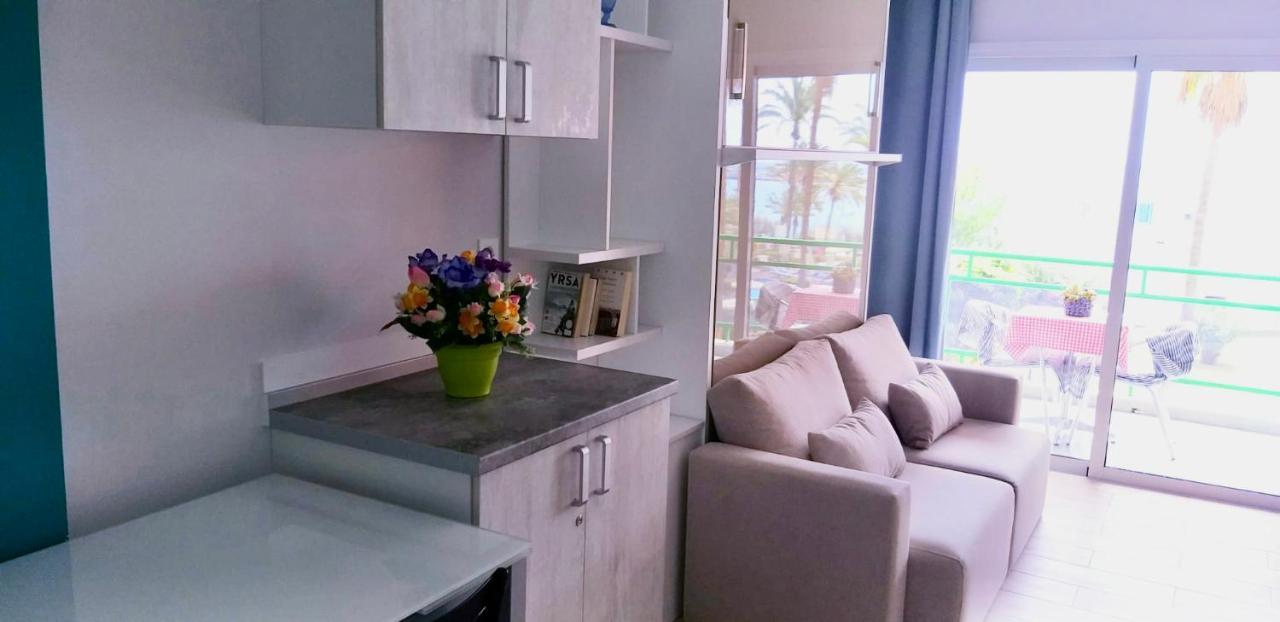 Ocean Coast Cristianos Comodoro Apartment
